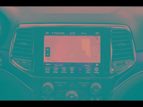 Used 2022 Jeep Grand Cherokee Limited image 36