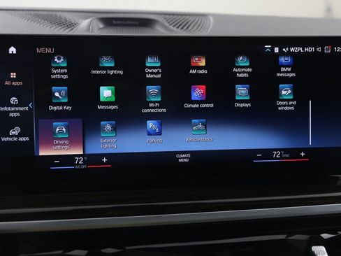 Used 2023 BMW X7 M60i w/ Executive Package image 46