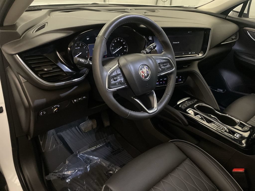 Used 2022 Buick Envision Avenir w/ Technology Package II AWD/4WD image 4