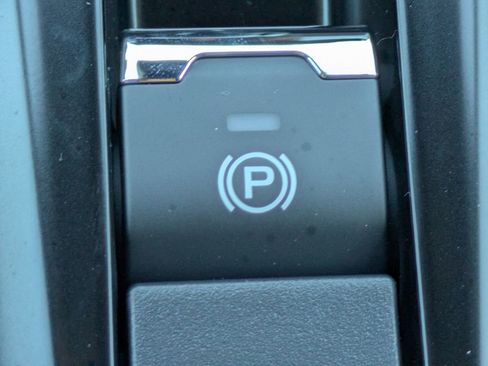 New 2026 Subaru Forester Premium image 25