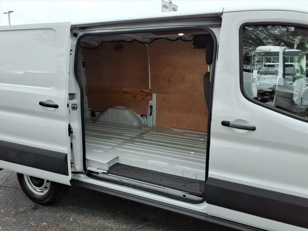 Used 2024 Ford Transit 150 Low Roof RWD image 23