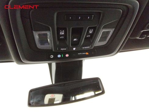 Used 2022 Chevrolet Silverado 2500 High Country w/ Safety Package II image 23