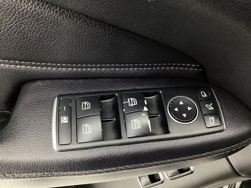 Used 2018 Mercedes-Benz GLS 450 4MATIC image 40