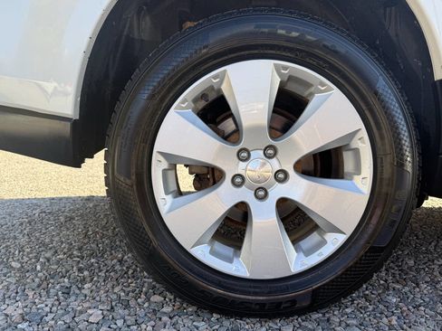 Used 2011 Subaru Outback 2.5i Limited w/ PWR Moonroof Pkg image 9