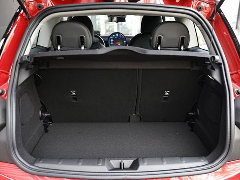 New 2026 MINI Cooper 2-Door Hardtop image 26