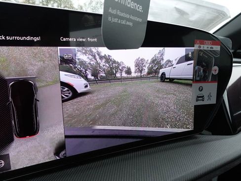 New 2025 Audi SQ5 Prestige image 22