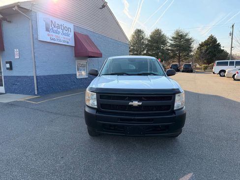 Used 2010 Chevrolet Silverado 1500 W/T image 2