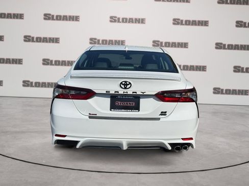 Used 2023 Toyota Camry SE w/ Cold Weather Package image 4