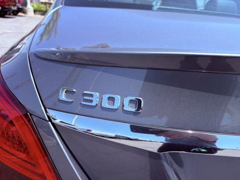 Used 2021 Mercedes-Benz C 300 Sedan image 40