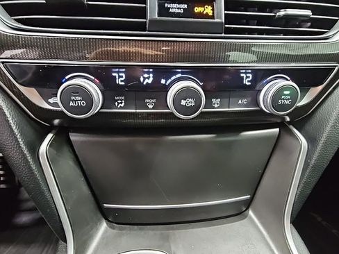 Used 2022 Honda Accord Sport image 19
