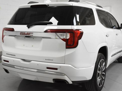 Used 2020 GMC Acadia Denali AWD/4WD image 3