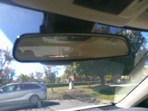 Used 2023 Toyota Camry LE image 27