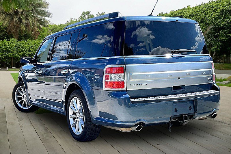 Used 2019 Ford Flex Limited w/ Equipment Group 301A FWD image 9