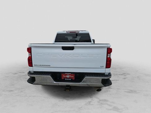 Used 2024 Chevrolet Silverado 2500 LT image 7