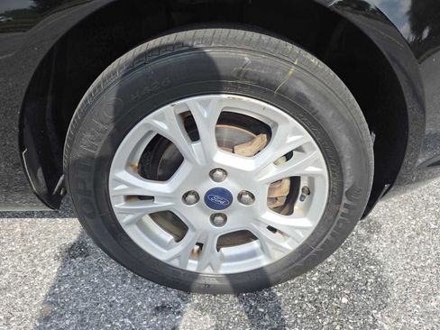 Used 2016 Ford Fiesta SE FWD image 31