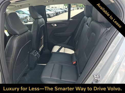 Certified 2026 Volvo XC40 B5 Core w/ Protection Package Premier AWD/4WD image 11