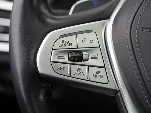 Used 2020 BMW X7 xDrive40i w/ Premium Package image 56