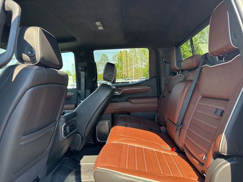 Used 2023 GMC Sierra 1500 Denali Ultimate image 13