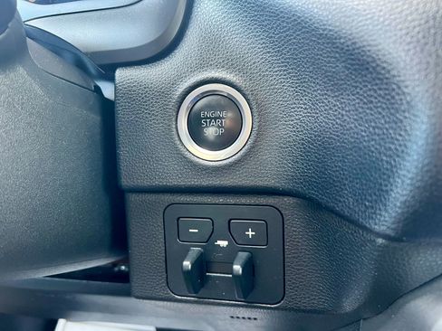 Used 2022 Toyota Tundra SR5 image 24