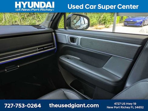 Certified 2024 Hyundai Santa Fe Limited AWD/4WD image 24