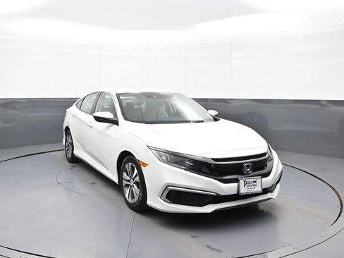 Used 2019 Honda Civic LX image 3