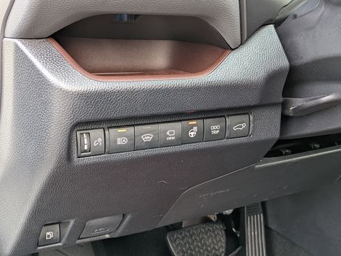 Used 2024 Toyota RAV4 Limited w/ Advanced Technology Package image 17