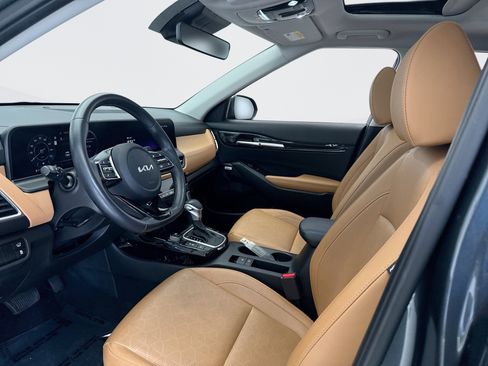 Used 2024 Kia Seltos SX w/ SX Sunroof Package AWD/4WD image 10