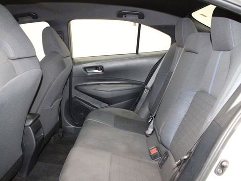 Used 2021 Toyota Corolla SE FWD image 11