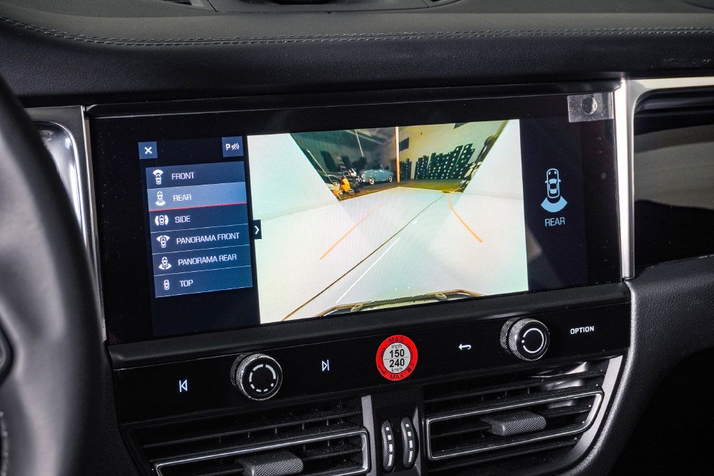 Certified 2026 Porsche Macan S AWD/4WD image 23
