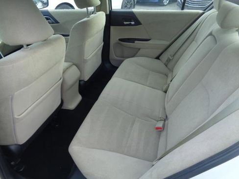 Used 2013 Honda Accord LX image 13