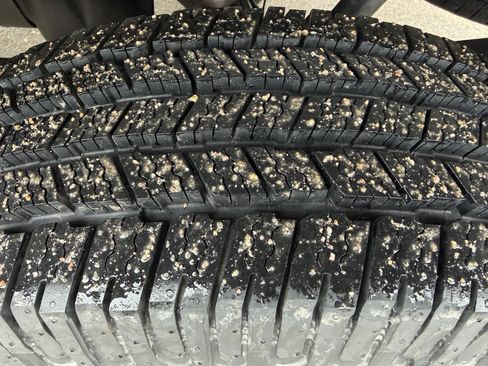 Used 2024 Chevrolet Silverado 2500 LT image 21