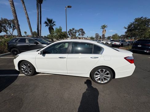 Used 2013 Honda Accord Sport image 9