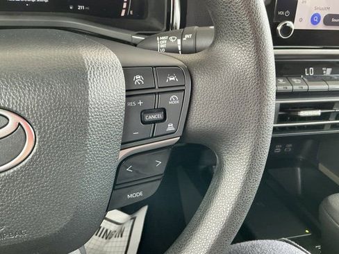 Used 2025 Toyota Camry LE FWD image 28
