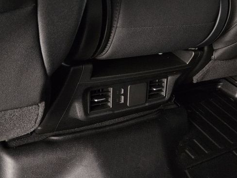 Used 2025 Chevrolet Silverado 1500 Custom RWD image 26