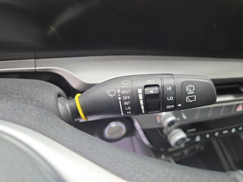 New 2025 Kia Telluride S image 15