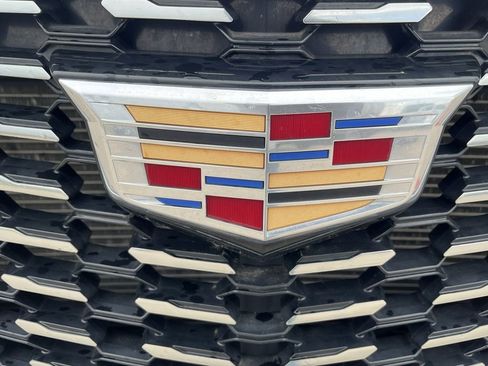 Used 2024 Cadillac XT5 Premium Luxury image 44