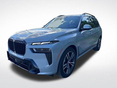 New 2026 BMW X7 xDrive40i w/ M Sport Package AWD/4WD image 6
