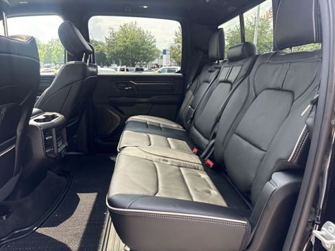 Used 2024 RAM 1500 Limited AWD/4WD image 24