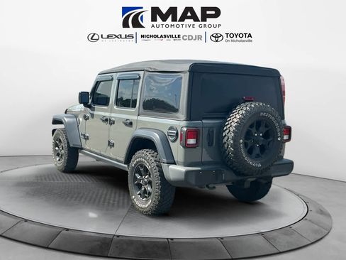 Used 2021 Jeep Wrangler Unlimited Sport AWD/4WD image 3