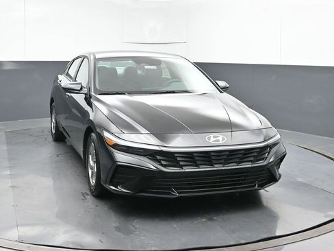 New 2026 Hyundai Elantra SE image 8