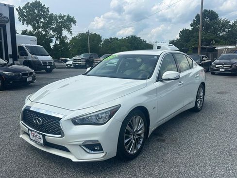 Used 2018 INFINITI Q50 Luxe AWD/4WD image 2