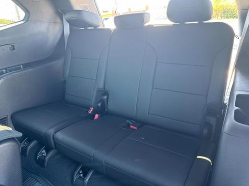 New 2026 Buick Enclave Preferred w/ Power Package image 16