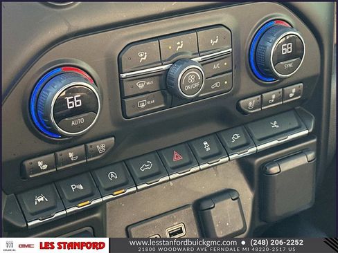 Used 2020 Chevrolet Silverado 1500 High Country w/ Technology Package image 34