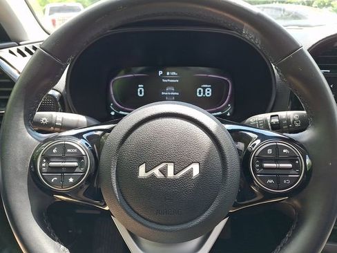 Certified 2023 Kia Soul EX FWD image 19
