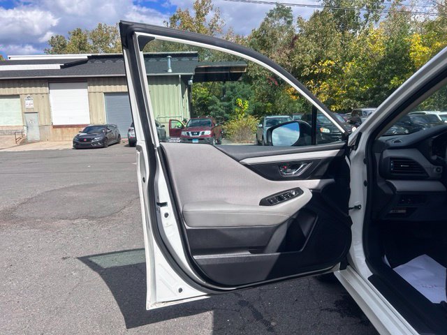 Used 2023 Subaru Legacy Premium AWD/4WD image 9