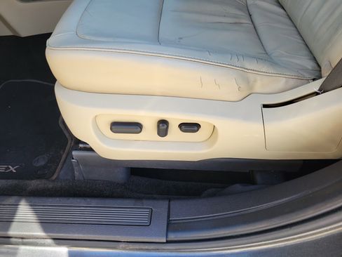 Used 2016 Ford Flex SEL w/ Equipment Group 202A image 9