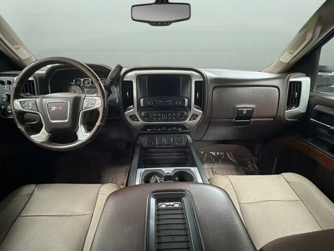 Used 2017 GMC Sierra 2500 SLT AWD/4WD image 9