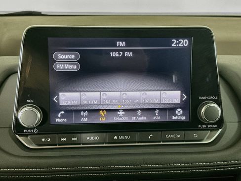 Used 2023 Nissan Rogue SV w/ SV Premium B Package FWD image 21