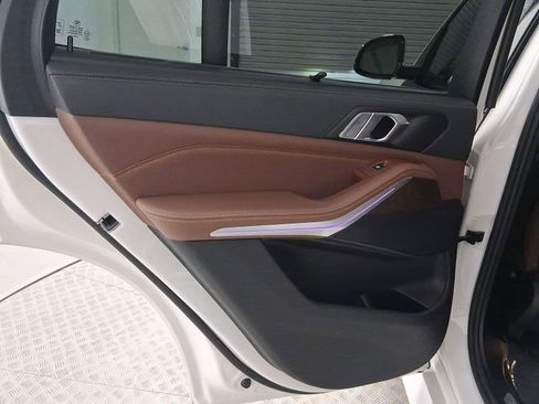 Used 2023 BMW X5 xDrive45e w/ Executive Package image 28