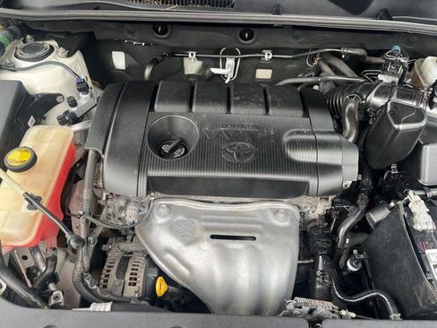 Used 2011 Toyota RAV4 Sport image 26